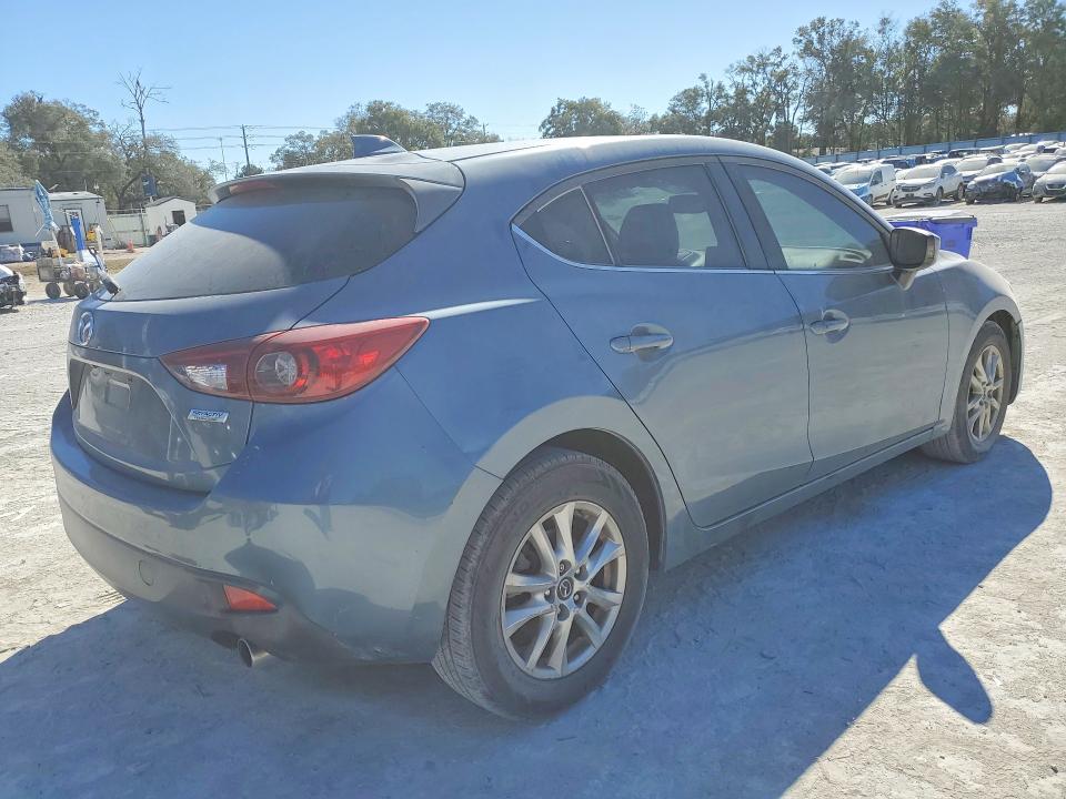 Photo 3 from auction – 2014 MAZDA 3 TOURING with VIN JM1BM1L70E1127733