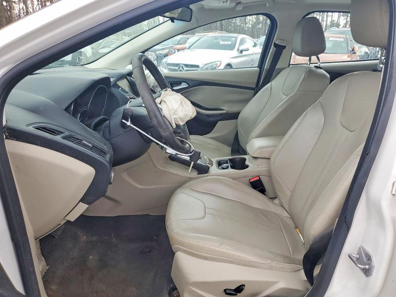 Photo 7 from auction – 2012 FORD FOCUS with VIN 1FAHP3H28CL209615