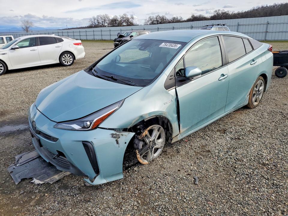 TOYOTA PRIUS 2021 with VIN JTDKAMFU5M3135728 - Photo from auction