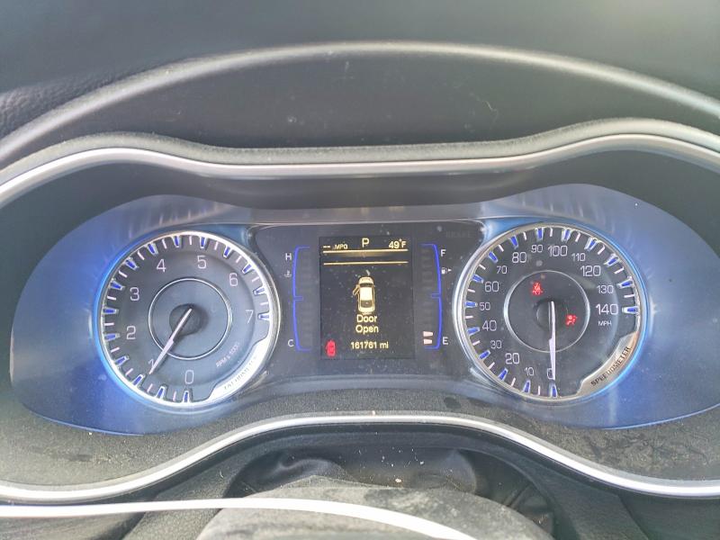 Photo 9 from auction – 2016 CHRYSLER 200 with VIN 1C3CCCAB4GN148935