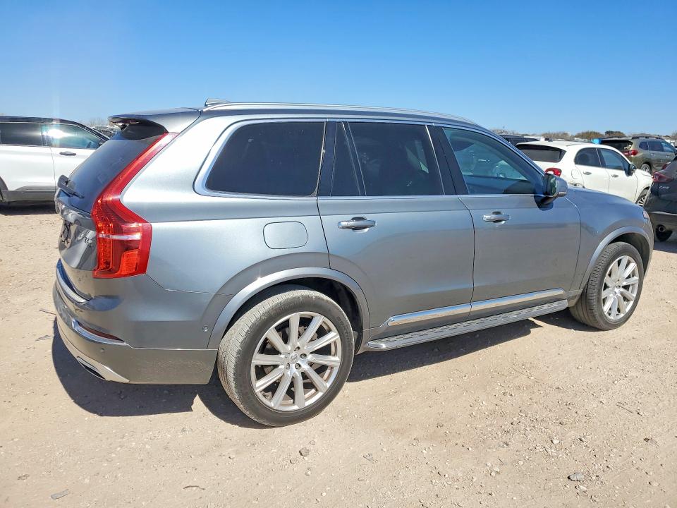 Photo 3 from auction – 2018 VOLVO XC90 T6 with VIN YV4A22PL9J1373072