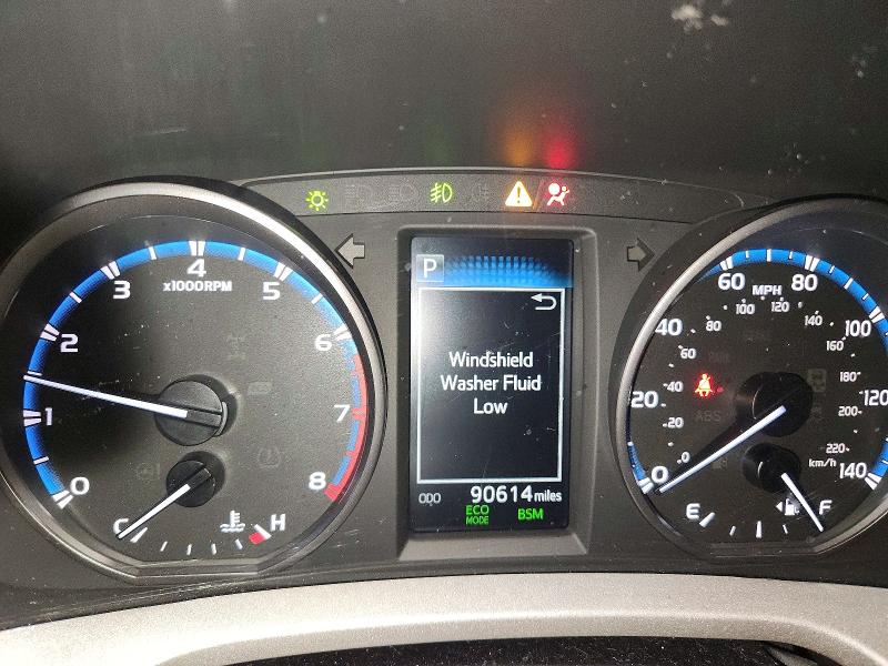 Photo 9 from auction – 2018 TOYOTA RAV4 ADVEN with VIN 2T3RFREV9JW727309