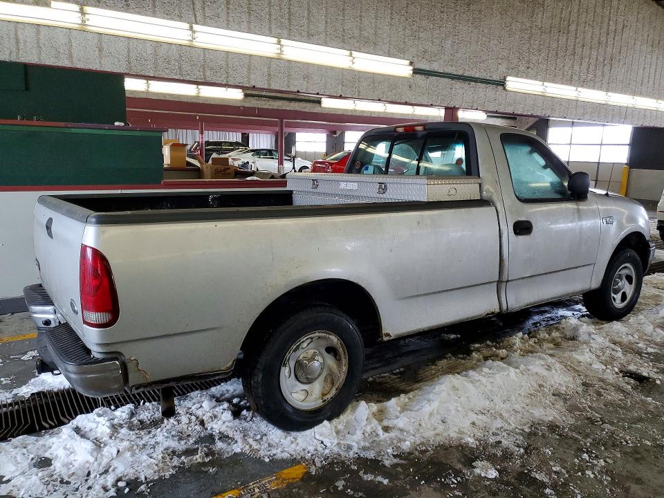 Фото 3 с аукциона – 2003 FORD F150 с VIN 1FTRF17283NA19969