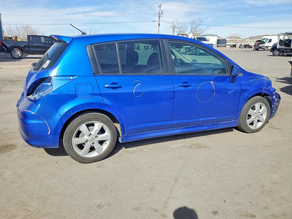 Photo 3 from auction – 2010 NISS VERSA with VIN 3N1BC1CP8AL397527