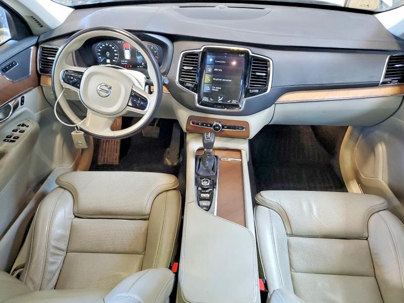 Photo 8 from auction – 2016 VOLVO XC90 T6 with VIN YV4A22PL8G1074519