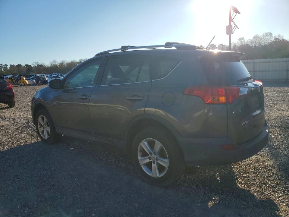 Photo 2 from auction – 2014 TOYOTA RAV4 with VIN 2T3WFREV2EW109483