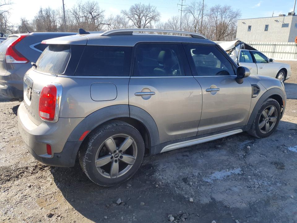 Photo 3 from auction – 2017 MINI COOPER COU with VIN WMZYS7C30H3B63059