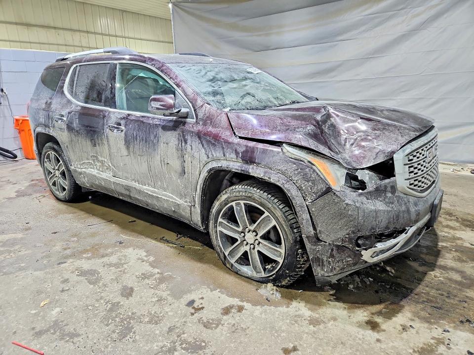 صورة رقم 4 من المزاد - 2017 GMC ACADIA DEN مع VIN 1GKKNXLS3HZ312258