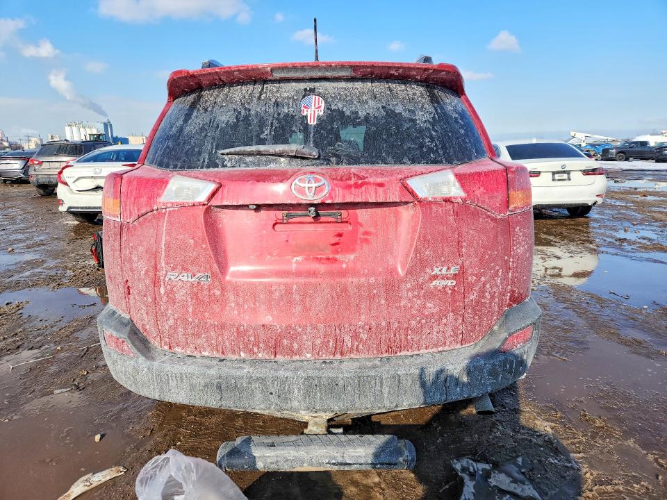 Photo 6 from auction – 2014 TOYOTA RAV4 with VIN 2T3RFREV5EW143804