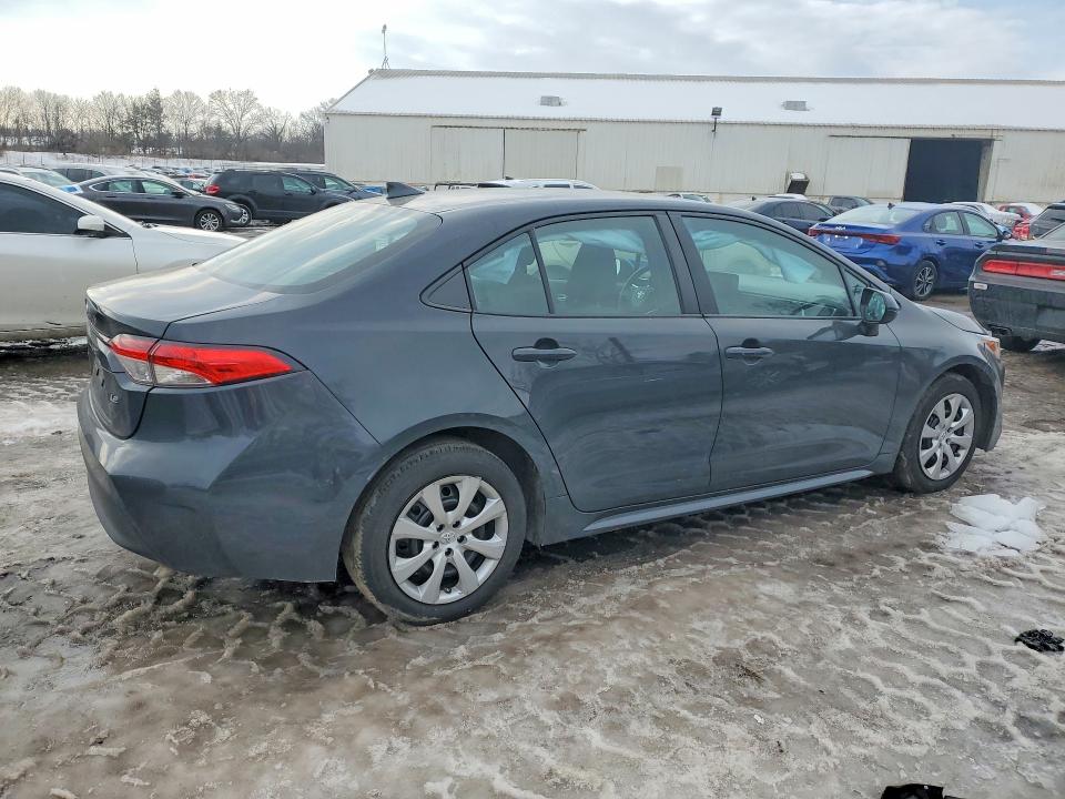 Photo 3 from auction – 2023 TOYOTA COROLLA with VIN 5YFB4MDE7PP036696