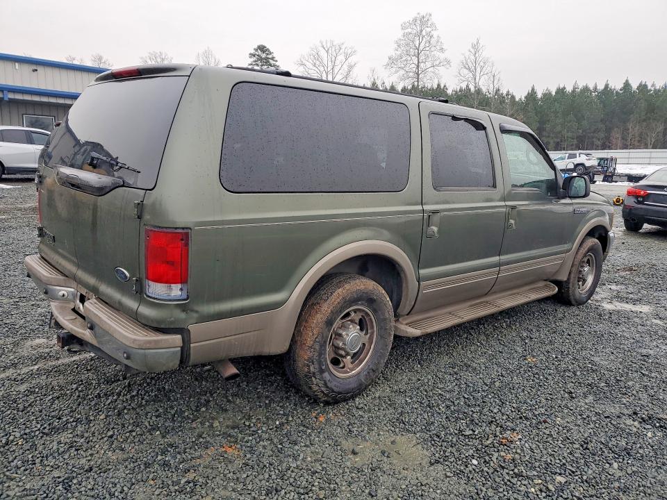 Photo 3 from auction – 2000 FORD EXCURSION with VIN 1FMNU42S6YEC77228