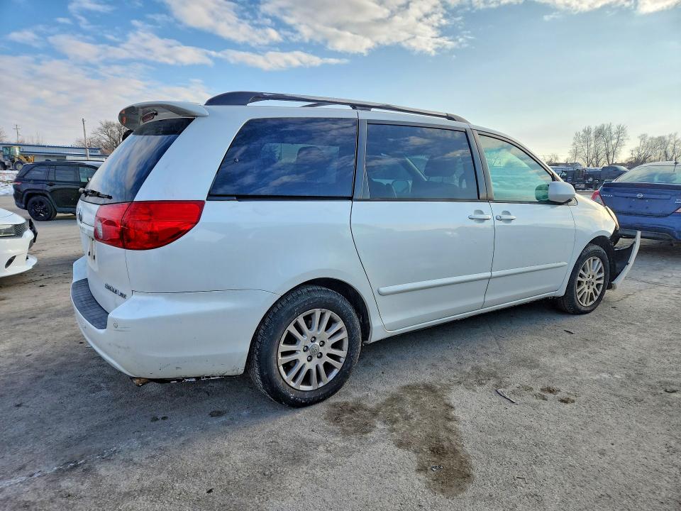 Photo 3 from auction – 2009 TOYOTA SIENNA with VIN 5TDZK22C39S237435