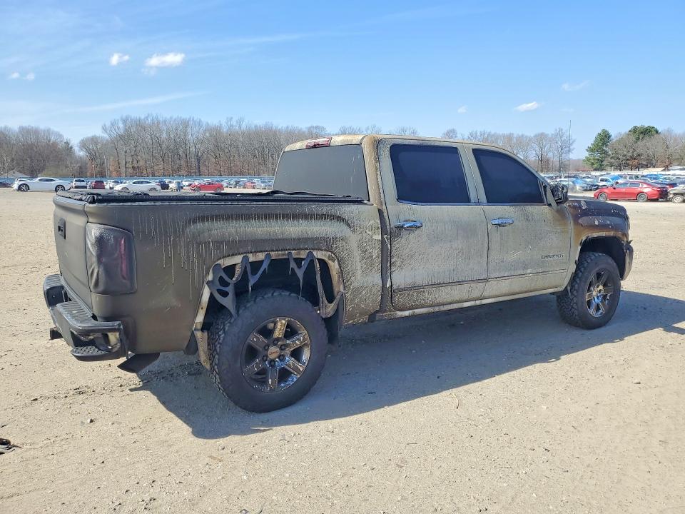 Photo 3 from auction – 2018 GMC SIERRA with VIN 3GTU2NEC1JG332389