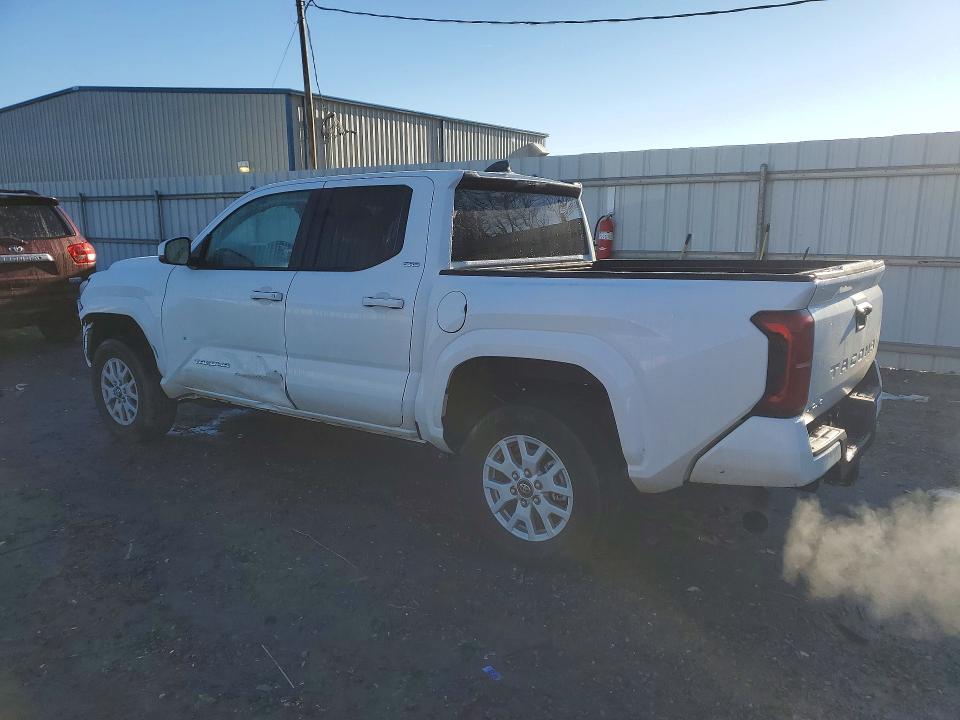 Photo 2 from auction – 2024 TOYOTA TACOMA with VIN 3TMLB5JN9RM029036