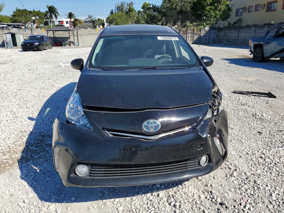 Photo 5 from auction – 2012 TOYOTA PRIUS V with VIN JTDZN3EUXC3083784