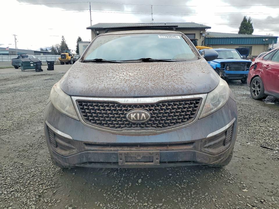 Photo 5 from auction – 2016 KIA SPORTAGE L with VIN KNDPBCAC9G7832215