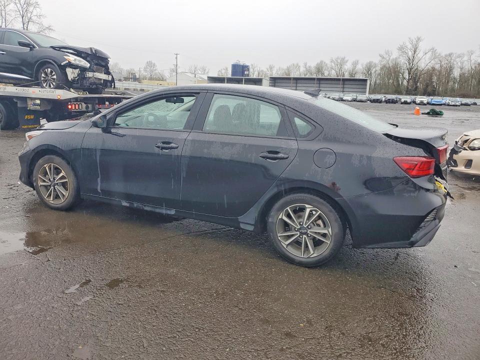 Photo 2 from auction – 2022 KIA FORTE with VIN 3KPF24AD8NE503772