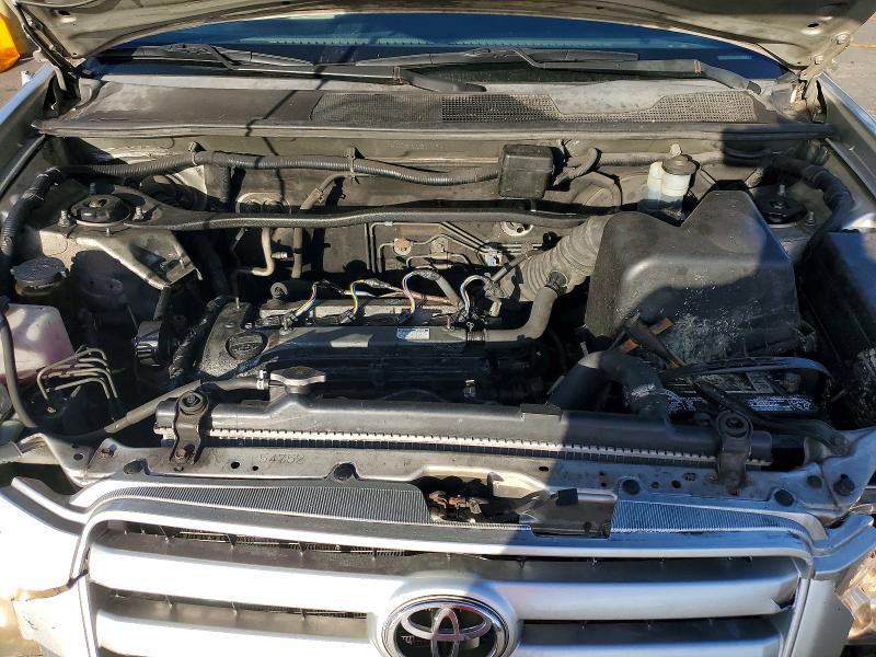 Photo 12 from auction – 2004 TOYOTA HIGHLANDER with VIN JTEGD21A940087999