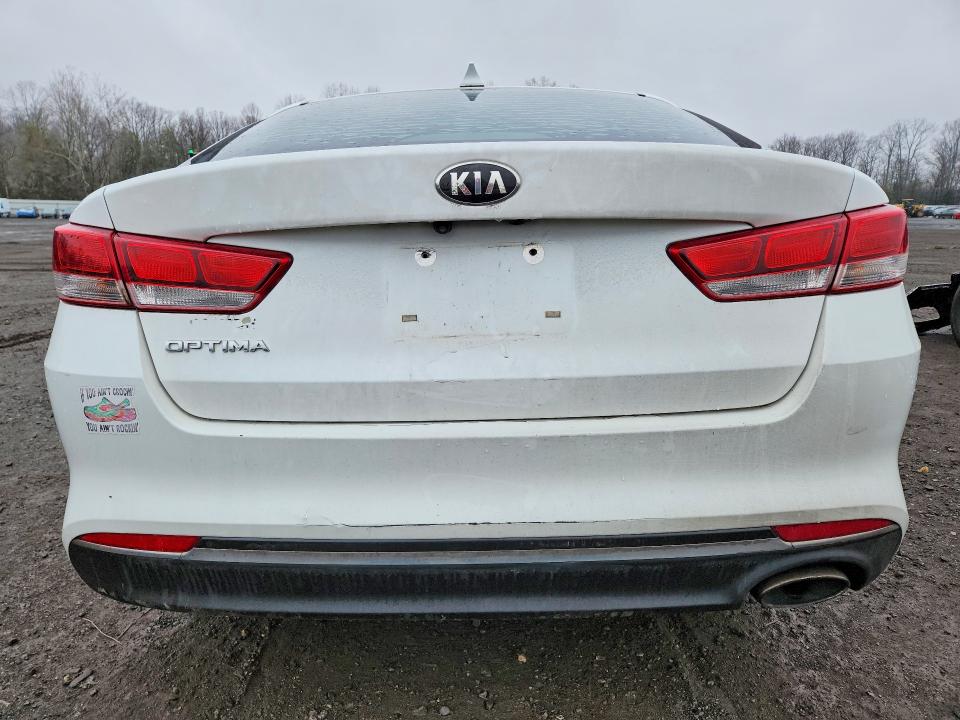 Photo 6 from auction – 2017 KIA OPTIMA LX with VIN 5XXGT4L35HG132264