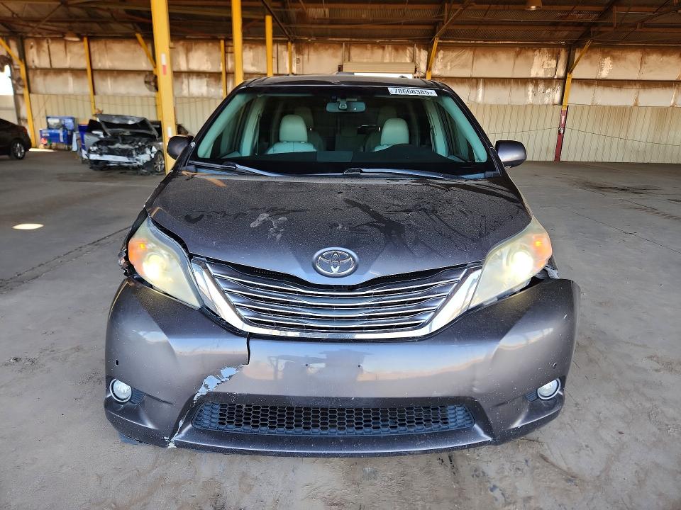 Photo 5 from auction – 2011 TOYOTA SIENNA with VIN 5TDYK3DC0BS118147