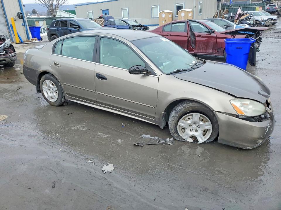 Photo 4 from auction – 2003 NISS ALTIMA with VIN 1N4AL11D03C181323