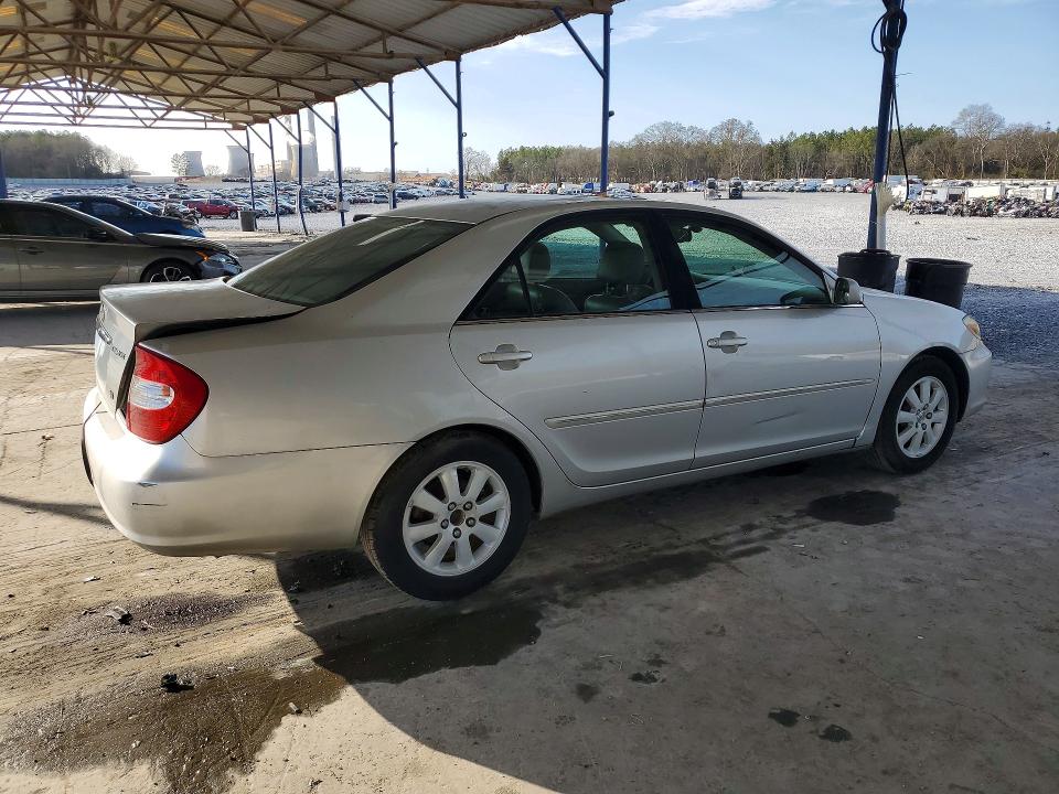 Photo 3 from auction – 2002 TOYOTA CAMRY with VIN 4T1BF30K02U532916