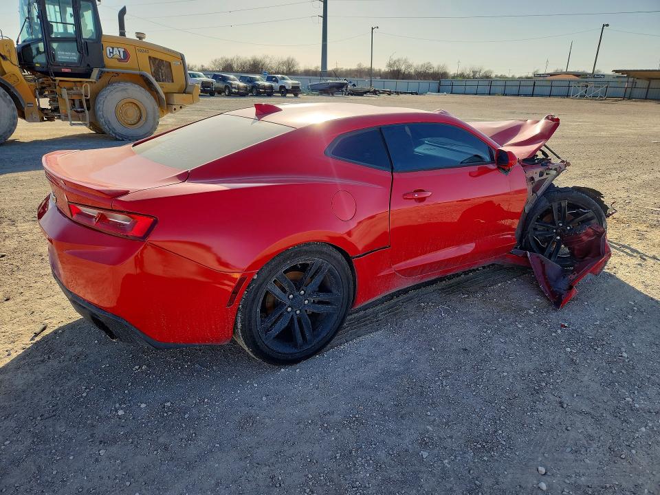 Photo 3 from auction – 2018 CHEVROLET CAMARO with VIN 1G1FB1RS2J0187590