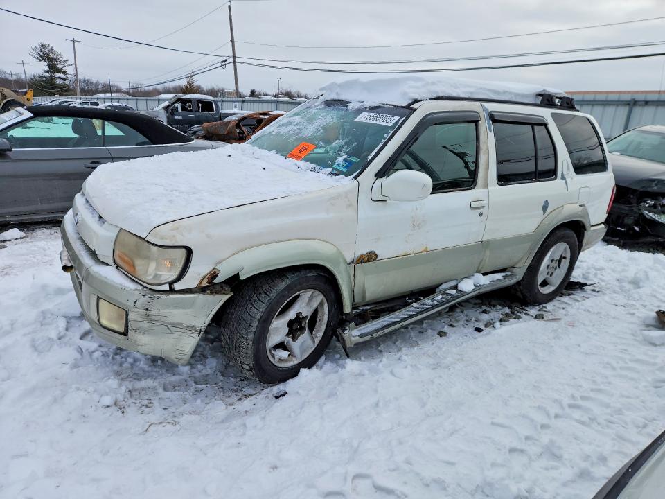 2001 INFINITI QX4