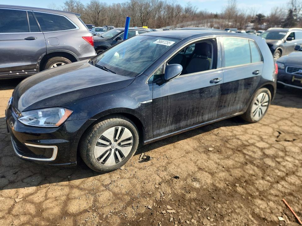 VOLKSWAGEN E-GOLF 2016 with VIN WVWKP7AU9GW911451 - Photo from auction