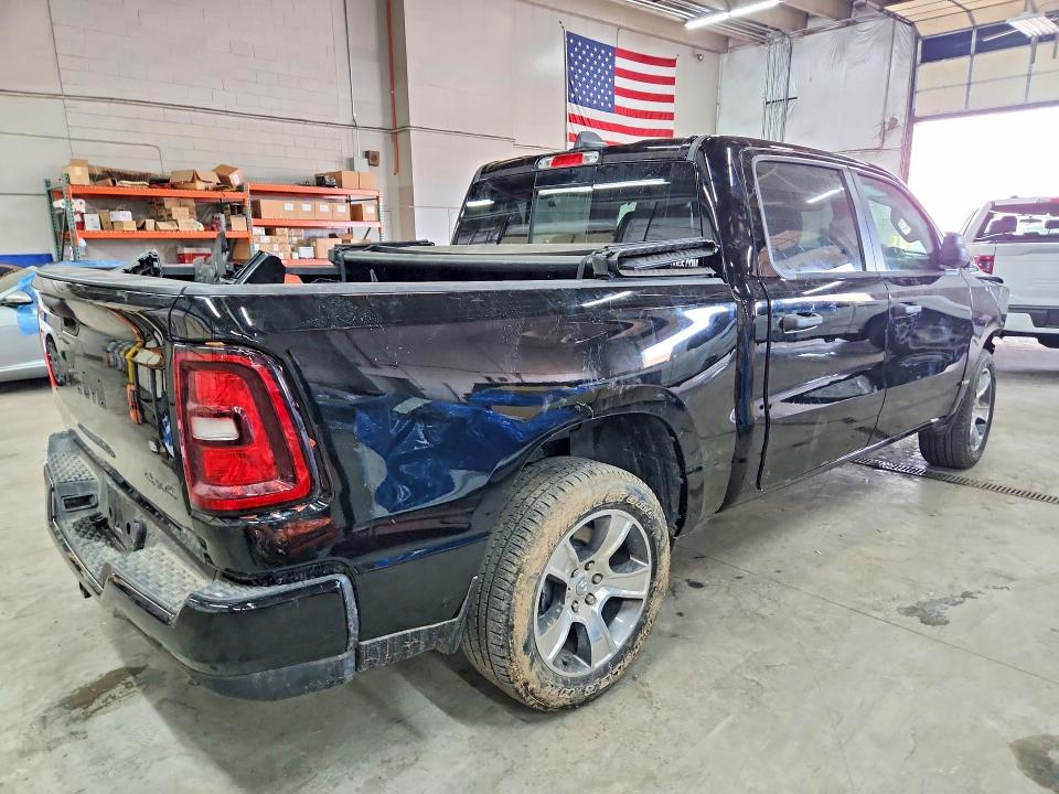 Photo 3 from auction – 2025 RAM 1500 TRADE with VIN 1C6RRFGG6SN702369
