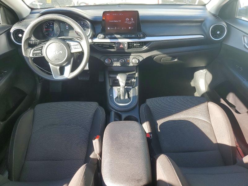 Photo 8 from auction – 2023 KIA FORTE with VIN 3KPF24AD4PE650092