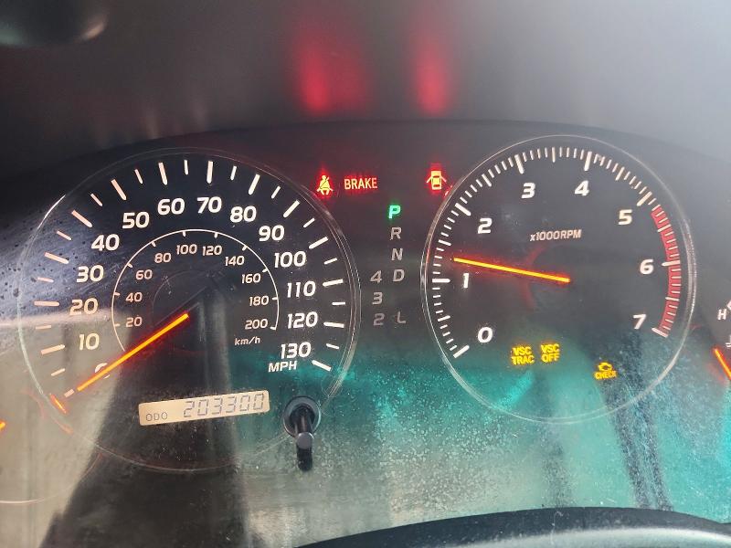 Photo 9 from auction – 2004 LEXUS GX with VIN JTJBT20X240028006