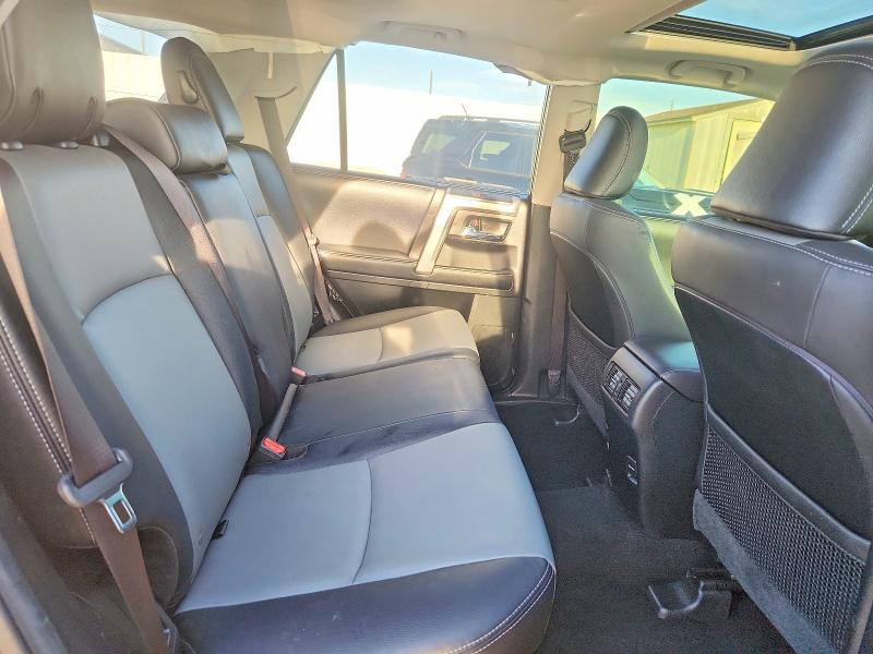 Photo 11 from auction – 2019 TOYOTA 4RUNNER with VIN JTEZU5JR2K5203513