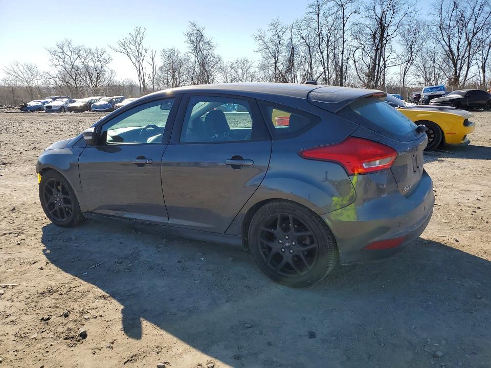 Photo 2 from auction – 2016 FORD FOCUS with VIN 1FADP3K29GL304035