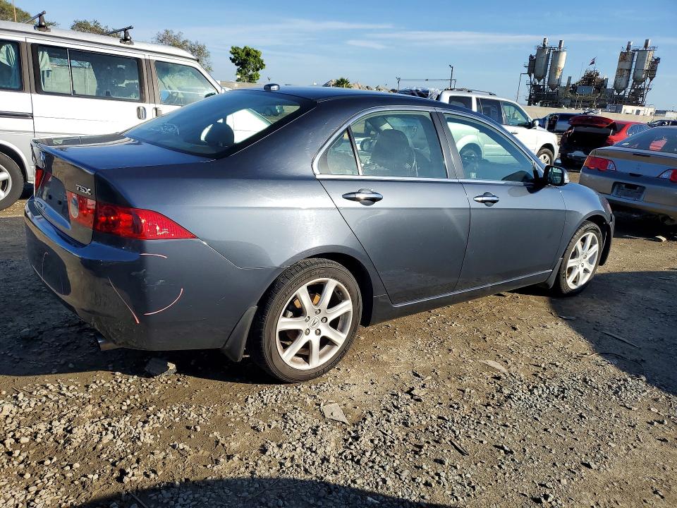 Photo 3 from auction – 2005 ACURA TSX with VIN JH4CL96845C033707