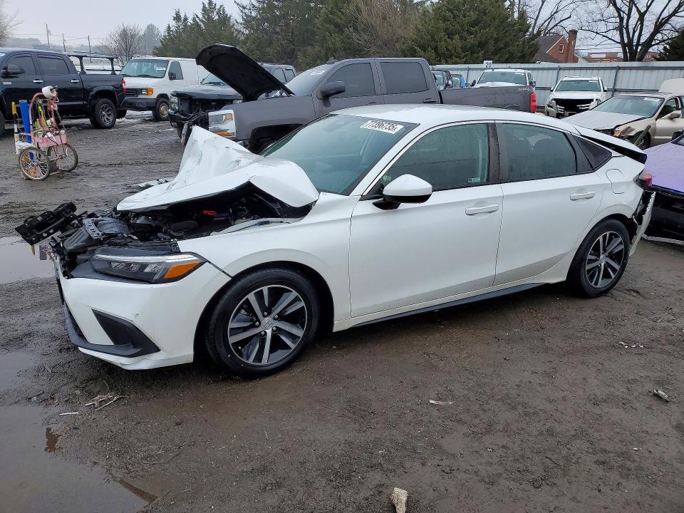 HONDA CIVIC 2023 with VIN 19XFL2H55PE011753 - Photo from auction