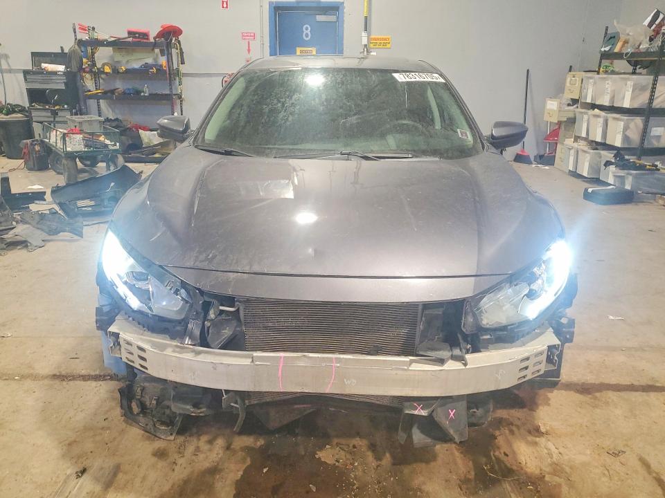 Photo 5 from auction – 2016 HONDA CIVIC with VIN 2HGFC2F75GH010306