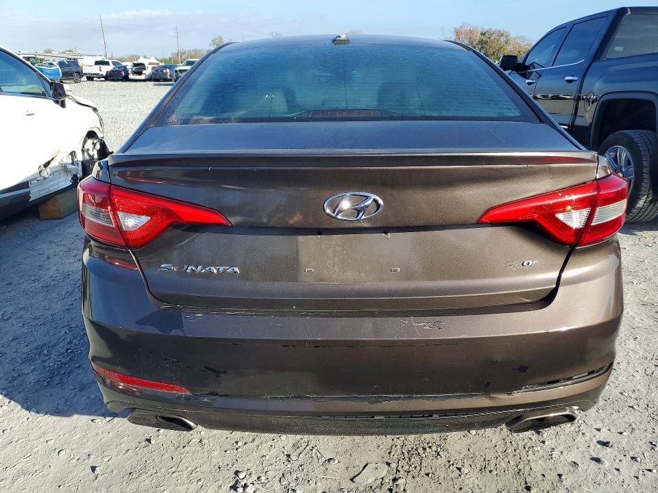 Photo 6 from auction – 2015 HYUNDAI SONATA SPO with VIN 5NPE34AF7FH199812