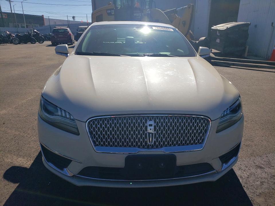 Photo 5 from auction – 2018 LINCOLN MKZ with VIN 3LN6L5E95JR623584