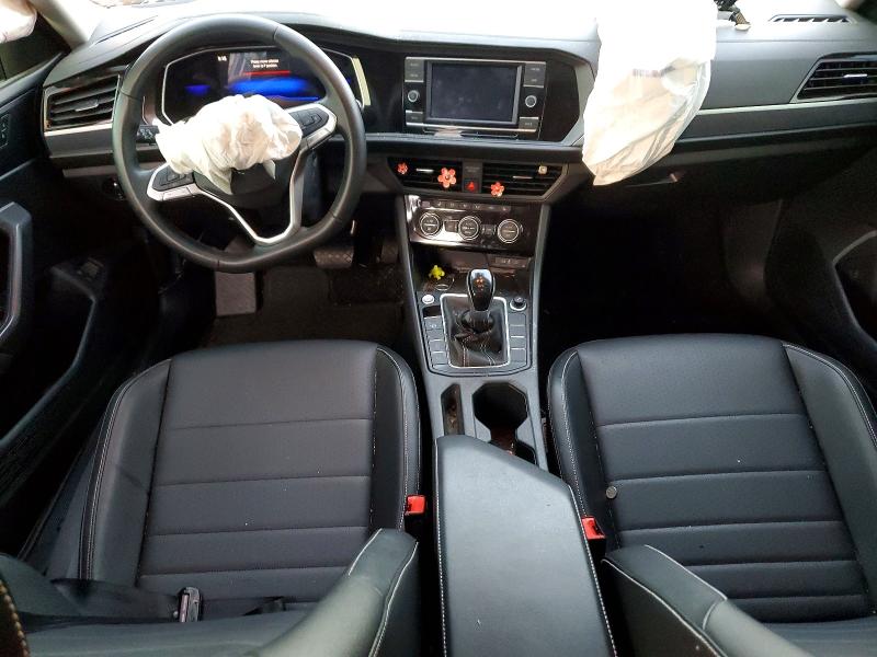Photo 8 from auction – 2023 VOLKSWAGEN JETTA with VIN 3VW7M7BU3PM051783