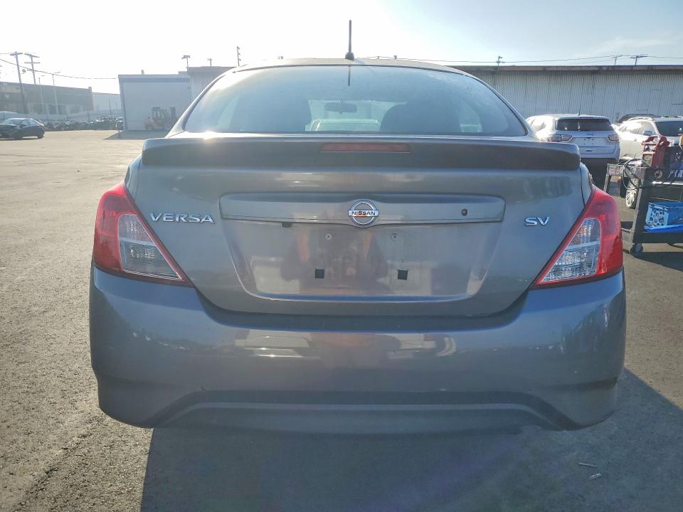 Photo 6 from auction – 2019 NISSAN VERSA with VIN 3N1CN7AP1KL801371