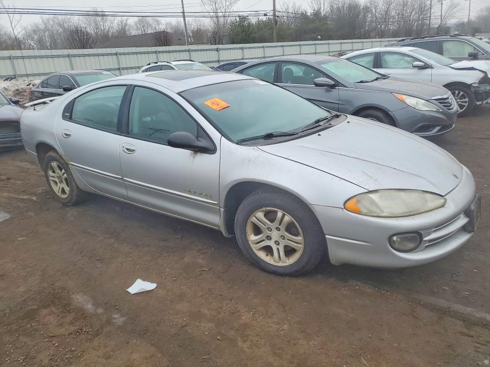 Photo 4 from auction – 2001 DODGE INTREPID with VIN 2B3HD56J31H675506