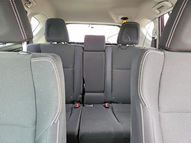 Photo 10 from auction – 2018 TOYOTA RAV4 ADVEN with VIN JTMRFREV4JJ242574