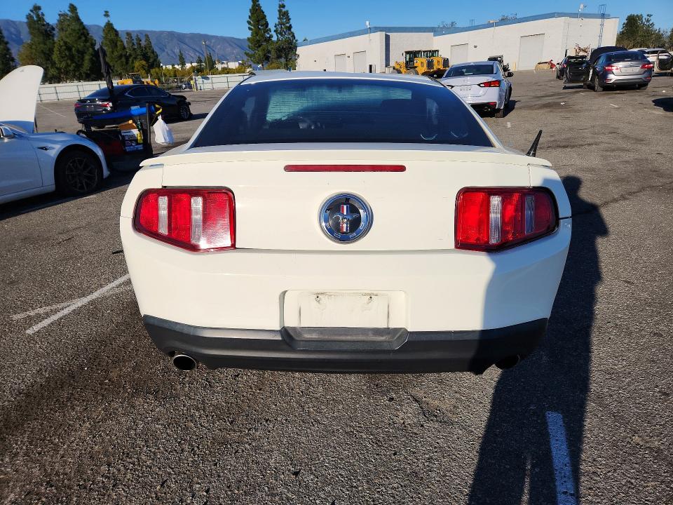Photo 6 from auction – 2012 FORD MUSTANG with VIN 1ZVBP8AM2C5222841