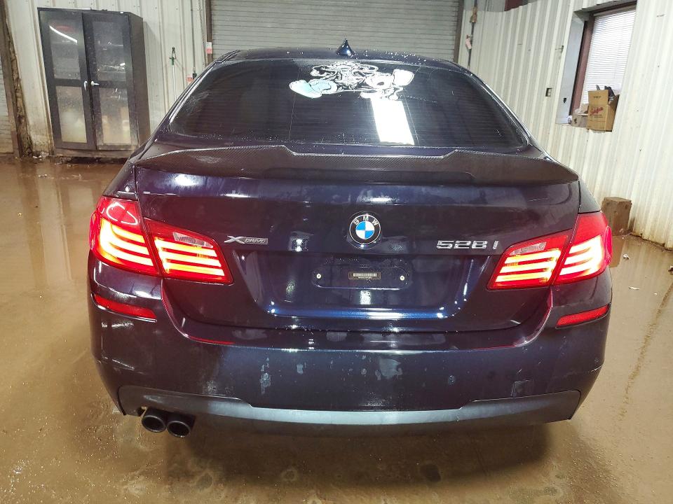 Photo 6 from auction – 2013 BMW 528 XI with VIN WBAXH5C57DD108011