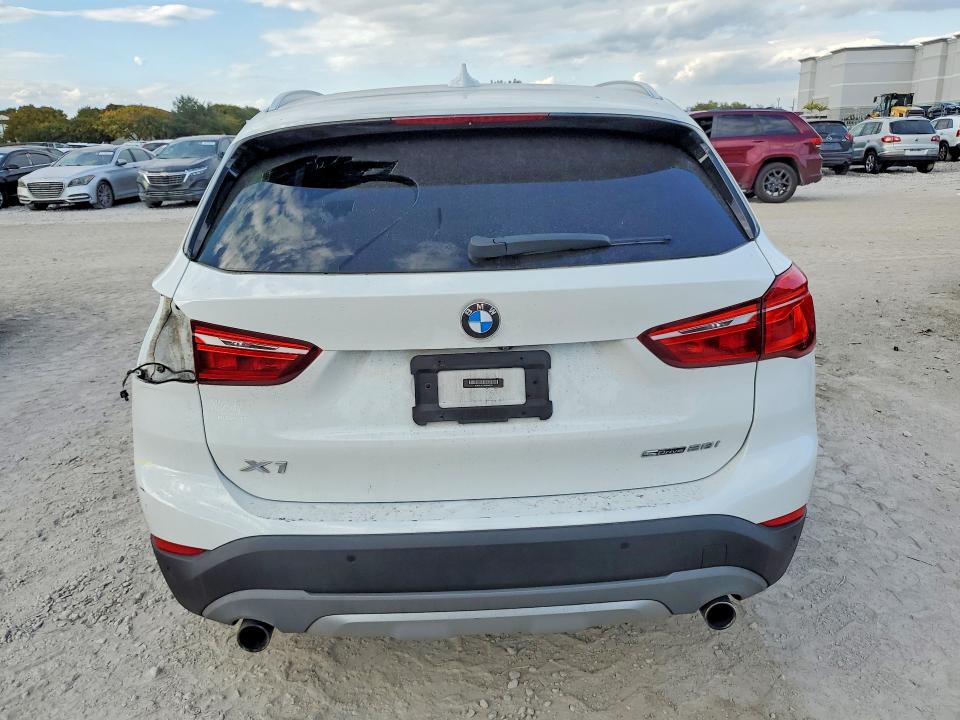 Photo 6 from auction – 2019 BMW X1 SDRIVE2 with VIN WBXHU7C5XK5N46076