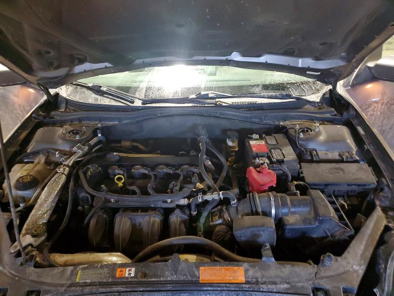 Photo 11 from auction – 2010 MERCURY MILAN with VIN 3MEHM0JA2AR642279