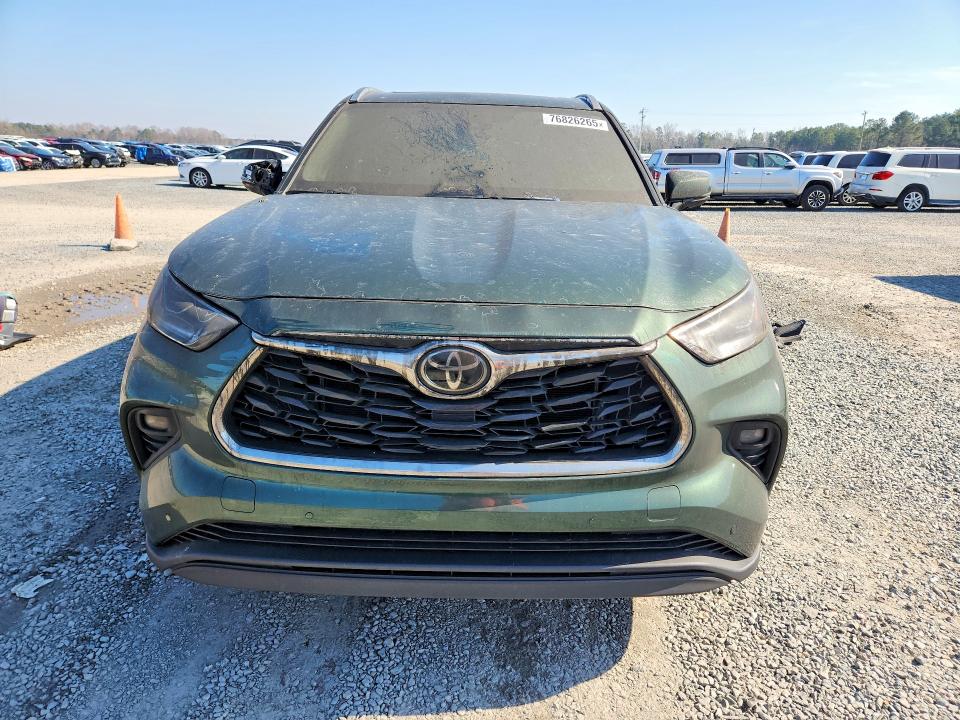 Photo 5 from auction – 2024 TOYOTA HIGHLANDER with VIN 5TDKDRAH8RS528868