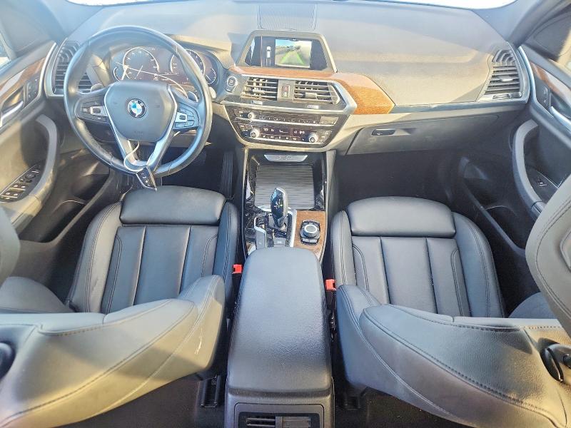 صورة رقم 8 من المزاد - 2019 BMW X3 مع VIN 5UXTR7C58KLR48018