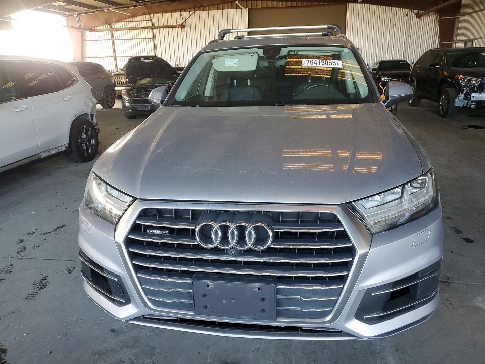 Photo 5 from auction – 2018 AUDI Q7 PREMIUM with VIN WA1LAAF74JD009227